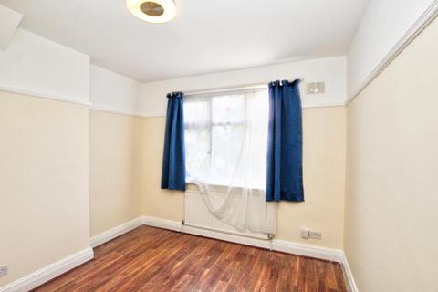 undefined, Northwick Avenue, Kenton, HA3 0AT