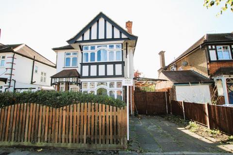 undefined, Northwick Avenue, Kenton, HA3 0AT