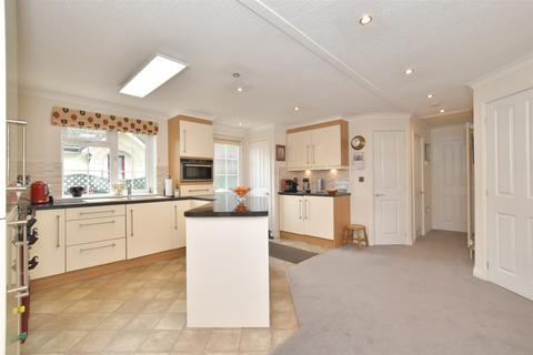 2 bedroom park home for sale - Whitehill Park, Whitehill, Bordon, Hampshire