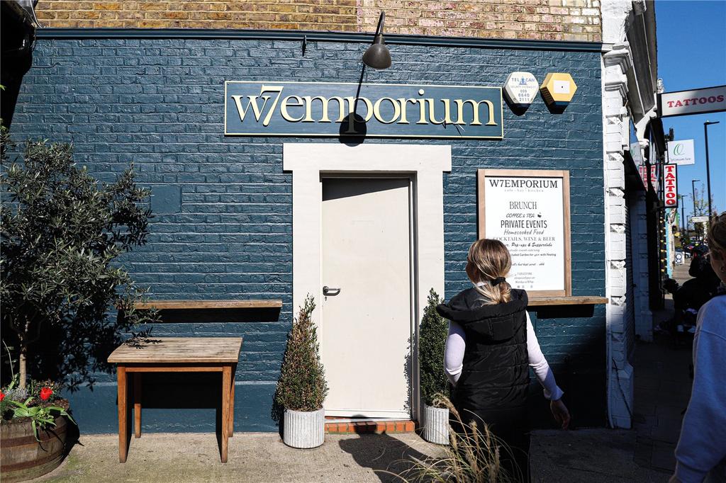 W7 Emporium
