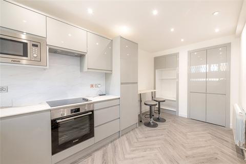 3 bedroom duplex to rent, Homer Row, London, W1H