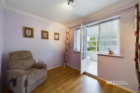 9 Stanton Close, Epsom, KT19 9NP