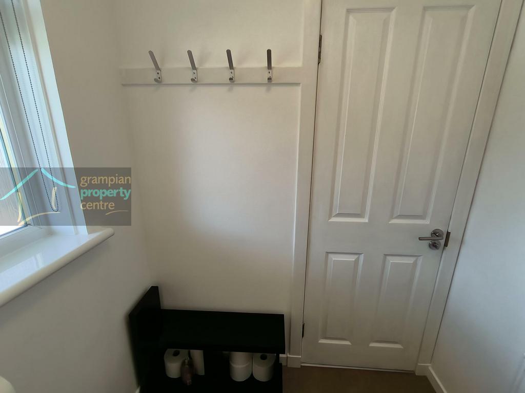 Cloakroom2
