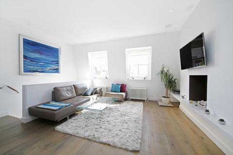 2 bedroom maisonette to rent, Shrewsbury Road, London, W2