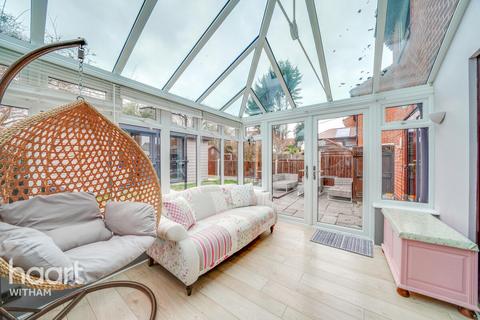 22 Claudius Way, Witham, CM8 1PY