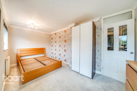 22 Claudius Way, Witham, CM8 1PY