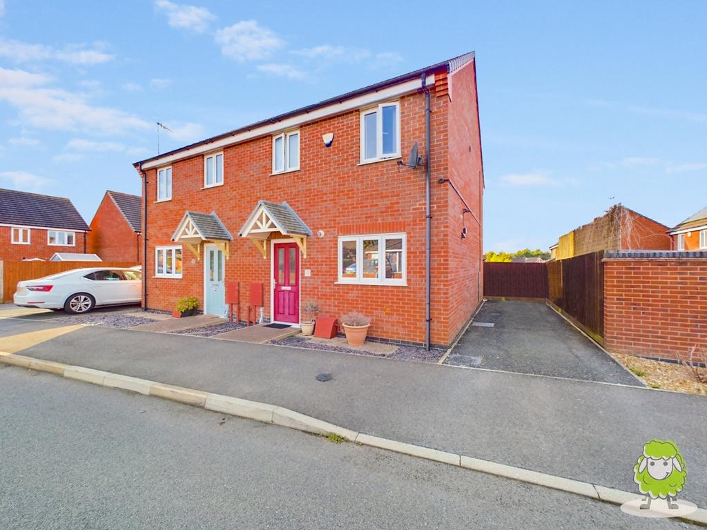 10 Brandon Walk, SuttonInAshfield 3 bed semidetached house for sale