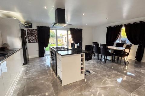 104 Barton Road, Wisbech, PE13 4TF