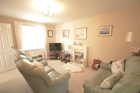 3 bedroom semi-detached house for sale, Givendale Close, Bridlington, East Yorkshire, YO16