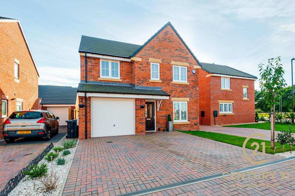 Comer Wall Way, Halewood, L26 4 bed detached house for sale £375,000