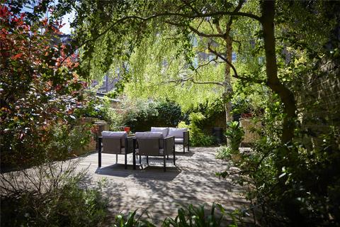 Flat B, 76 Edith Road, London, W14 9AR