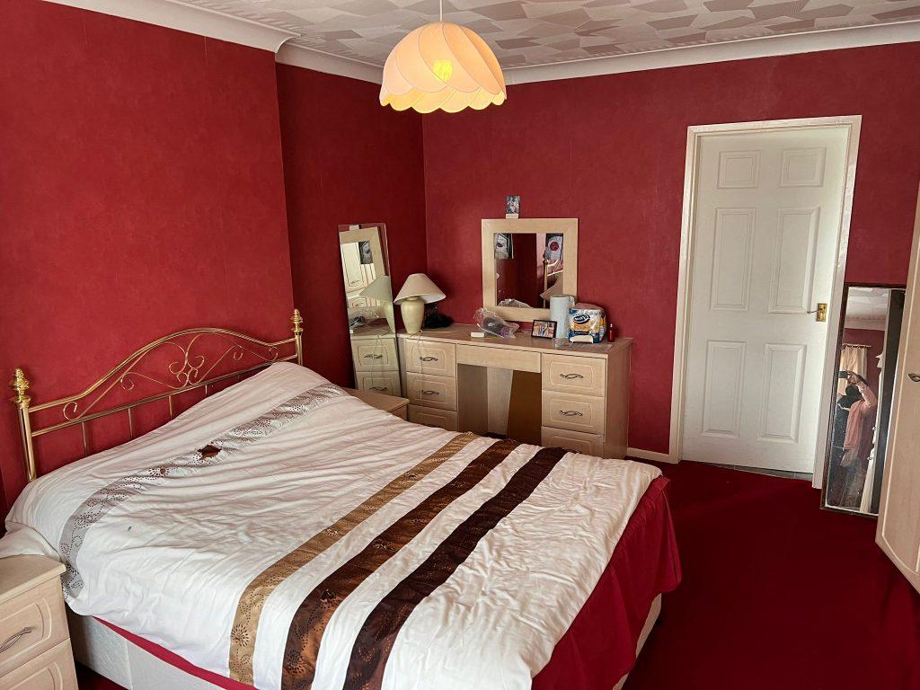 House in Leicester - More