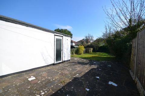 3 bedroom semi-detached house for sale, Kingshill Drive, Kenton, Harrow, HA3 8QS