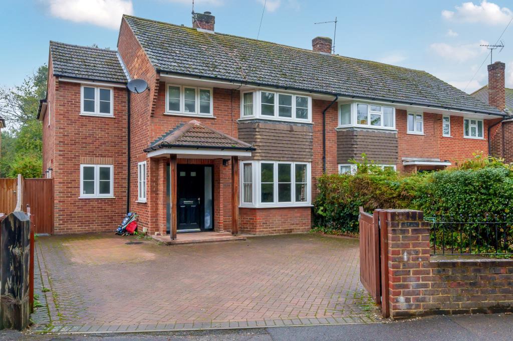 Evendons Lane, Wokingham, RG41 4 bed semidetached house for sale £750,000
