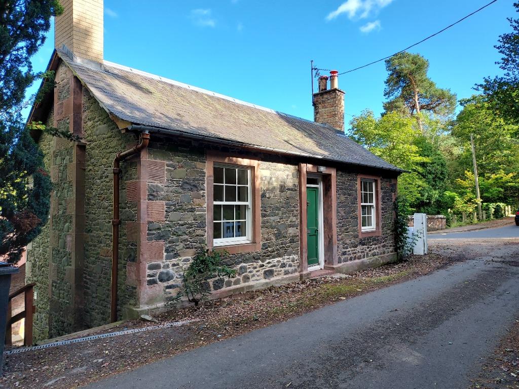 Lowood Lodge, Melrose, Scottish Borders, TD6 1 bed detached house £