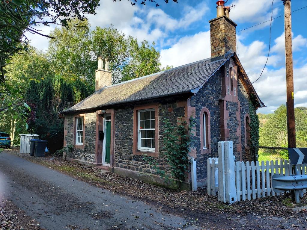 Lowood Lodge, Melrose, Scottish Borders, TD6 1 bed detached house £