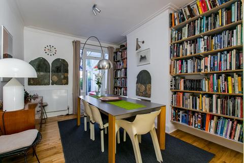 8 Silverton Road, London, W6 9NY