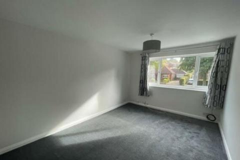 1 bedroom flat to rent, Tinshill Road, Leeds, West Yorkshire, LS16