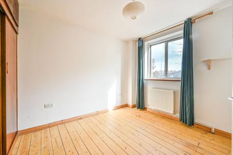 2 Bexhill Walk, London, E15 3JG