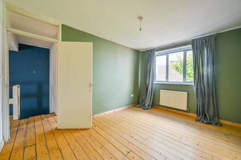 3 bedroom house for sale, Bexhill Walk, Stratford, London, E15