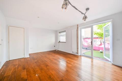 3 bedroom house for sale, Bexhill Walk, Stratford, London, E15
