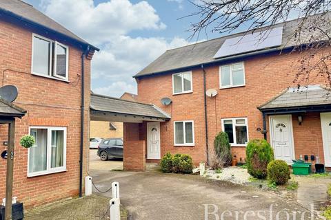 Dale Close, Stanway, CO3