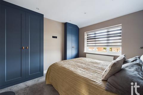 3 bedroom semi-detached house for sale - Windermere Road, Heaviley, Stockport, SK1