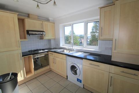 2 bedroom flat to rent, Norwich Avenue West, Bournemouth BH2