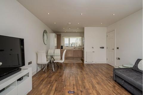 2 bedroom flat to rent, Tranquil Lane, Harrow HA2