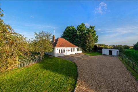 3 bedroom bungalow for sale - Spalding Road, Bourne, Lincolnshire, PE10