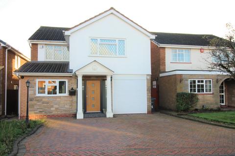 5 bedroom detached house to rent, St Johns Close, Four Oaks, B75