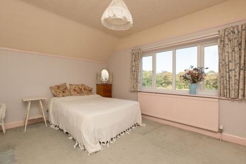40 Convent Road, Broadstairs, CT10 3BE