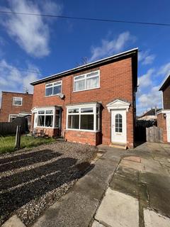 2 bedroom semi-detached house to rent, Ledbury Road, Hull HU5