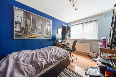 Mandirya Beeches Road, Farnham Common, Slough, SL2 3PS