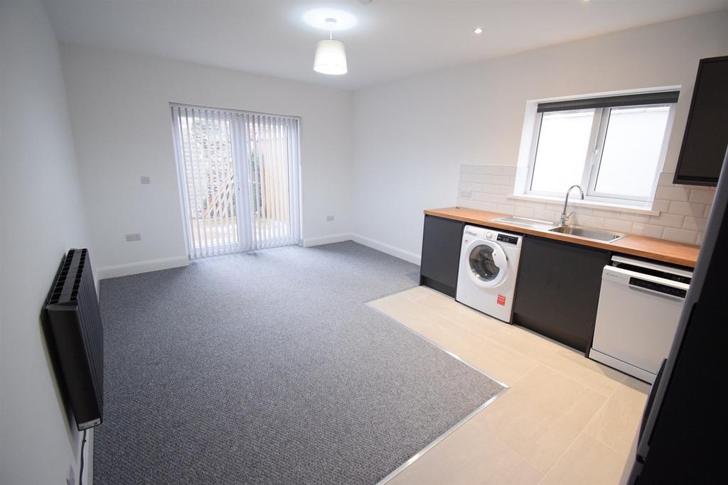 Kitchen/Reception