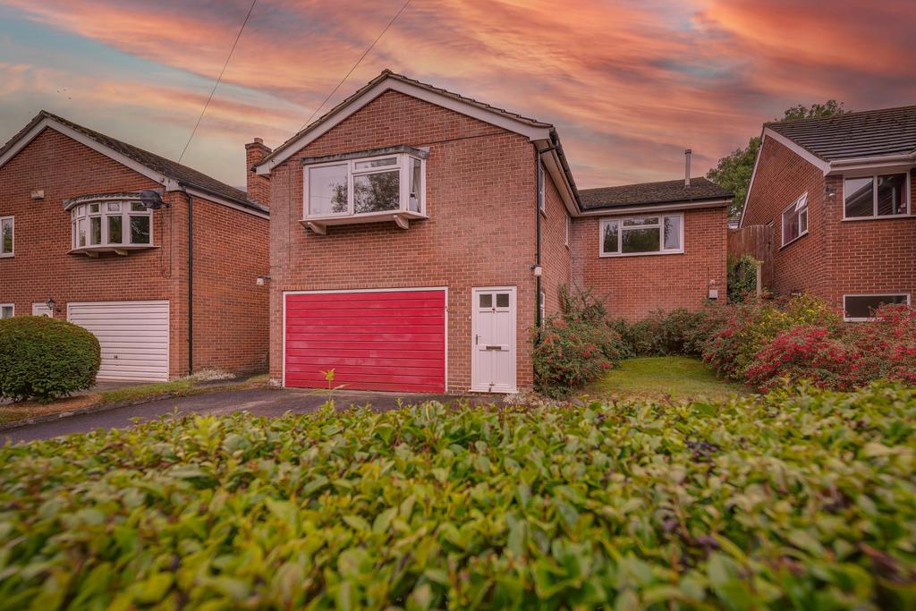 Repton, Derby DE65 3 bed detached house for sale £410,000
