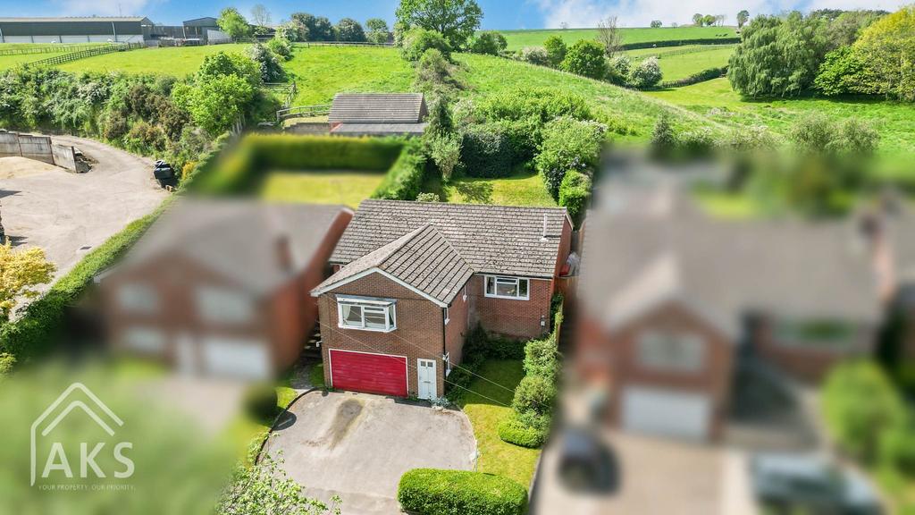 Repton, Derby DE65 3 bed detached house for sale £375,000