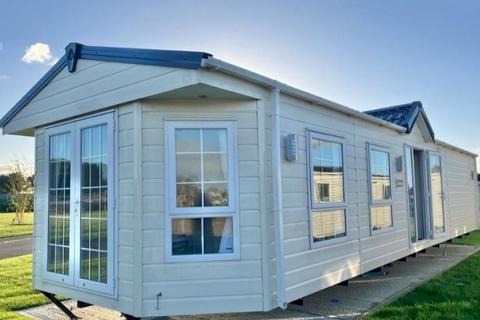 2 bedroom lodge for sale, Broadland Sands Holiday Park, , Corton NR32