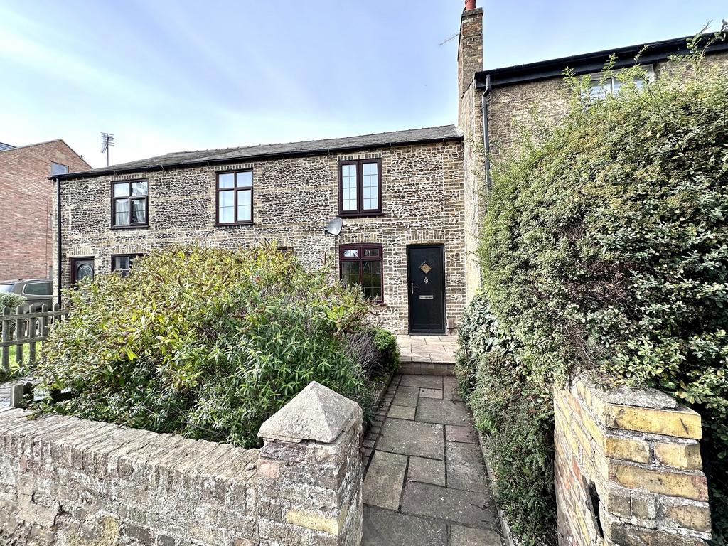 Cambridge Road, Ely, Cambridgeshire 2 bed terraced house for sale £