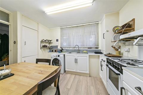 3 bedroom maisonette for sale, Woking Close, Putney, London, SW15