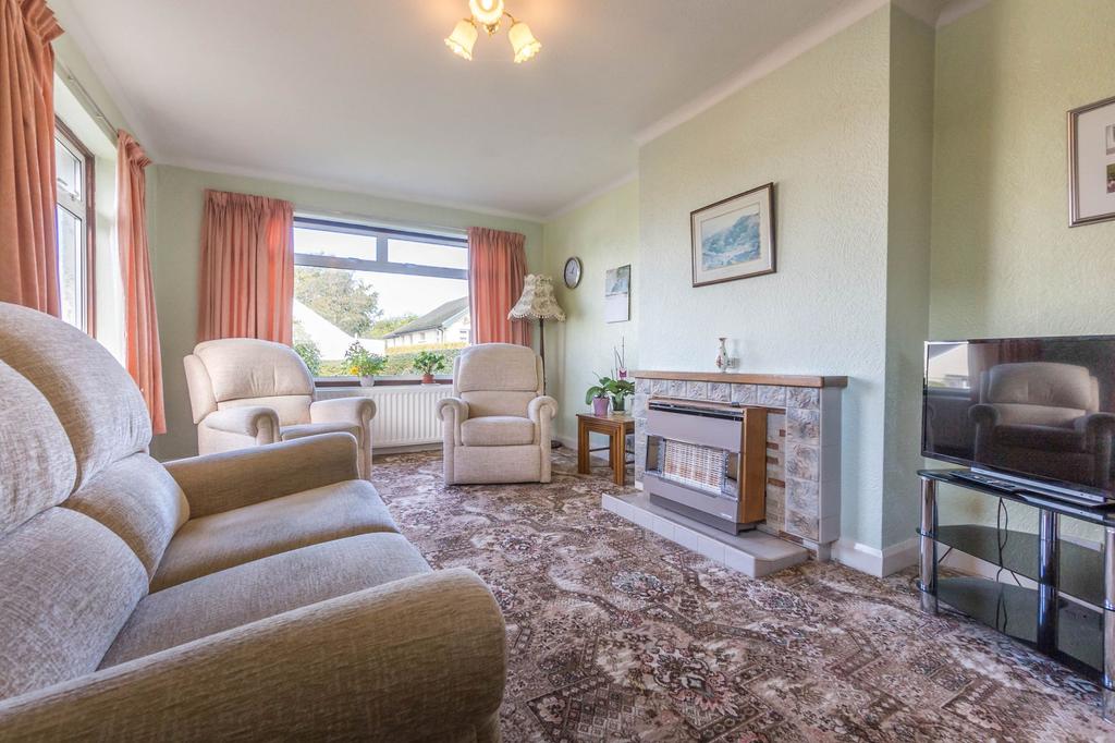 10 Morewood Drive 2 bed detached bungalow £250,000