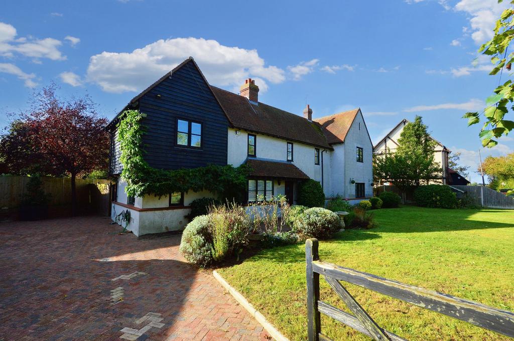 Church Road, Barling Magna 4 bed detached house for sale £900,000