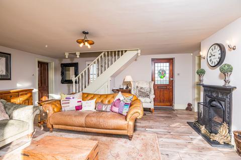 4 bedroom detached house for sale, Church Road, Barling Magna