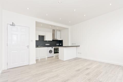 2 bedroom flat to rent, Menzies Road, Aberdeen AB11