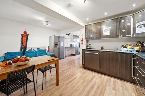 41 Buckingham Road, London, E15 1SP