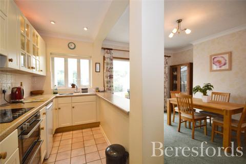 5 Clive Road, Romford, RM2 5SP