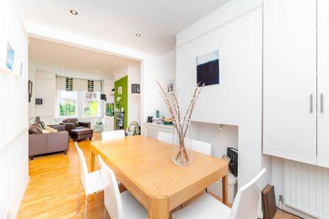 62 Curzon Road, London, W5 1NF