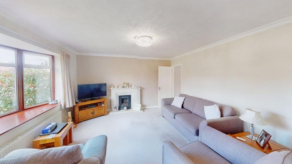 Allestree, Derby DE22 4 bed detached house for sale £325,000