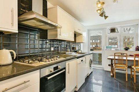 undefined, Adeney Close, Hammersmith, London, W6