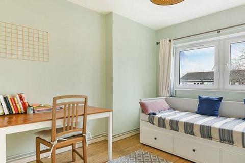 undefined, Adeney Close, Hammersmith, London, W6
